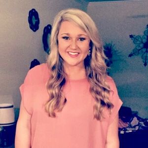 Meet your Posher, Kelli